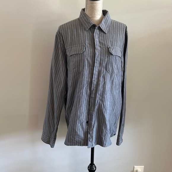 O’Neill long sleeve button down size large grey and blue. - Picture 1 of 10